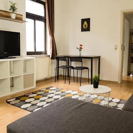 Fullhouse - Halle - T29 Comfort *