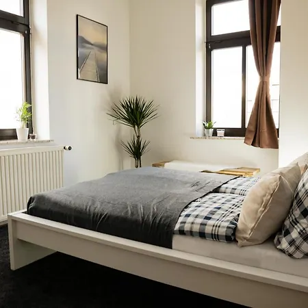 Fullhouse - Halle - T29 Comfort * Halle (Saale)