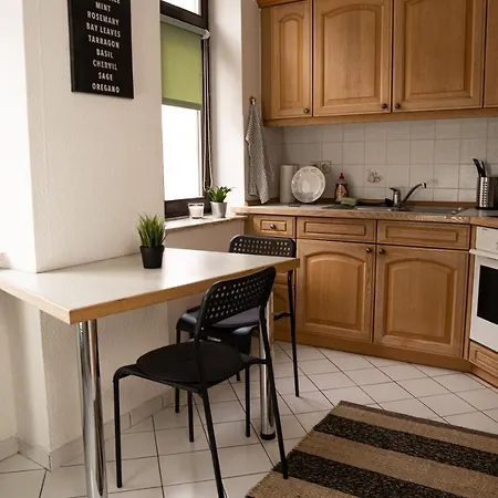 Fullhouse - Halle - T29 Comfort