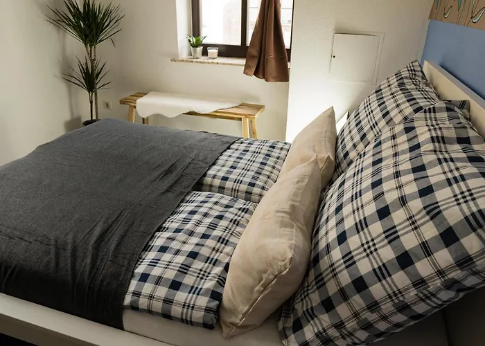 Fullhouse - Halle - T29 Comfort Halle (Saale)